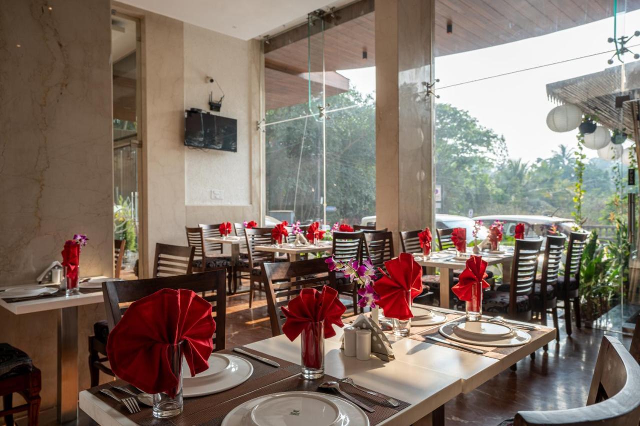 Le Seasons Resort Candolim Exterior foto
